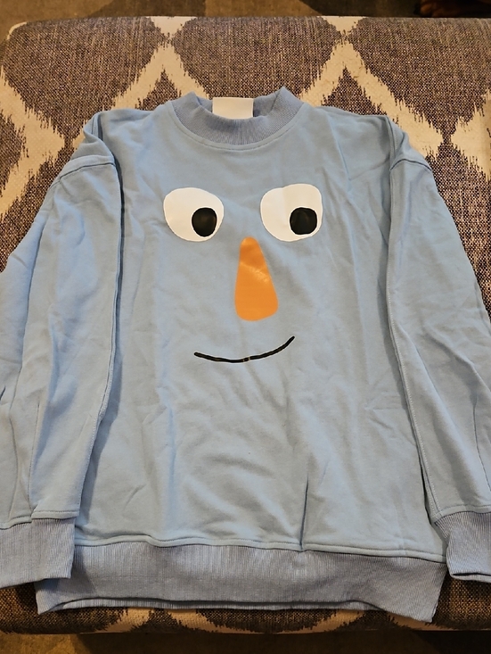 Kina And Tam Tops - Light Blue Graphic Face Crewneck Sweatshirt